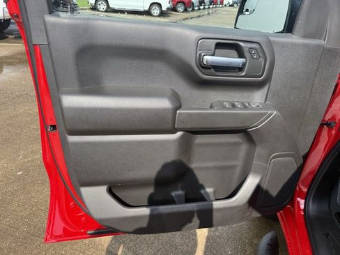 New 2026 Chevrolet Silverado 1500 Custom Trail Boss w/ LPO, Dark Essentials Package image 24