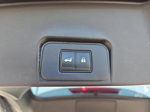 Used 2022 Nissan Rogue SL w/ SL Premium Package FWD image 34