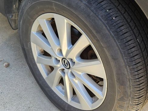 Used 2016 MAZDA CX-5 Touring image 11