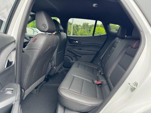 New 2026 Chevrolet Trax RS w/ Driver Confidence Package FWD image 31