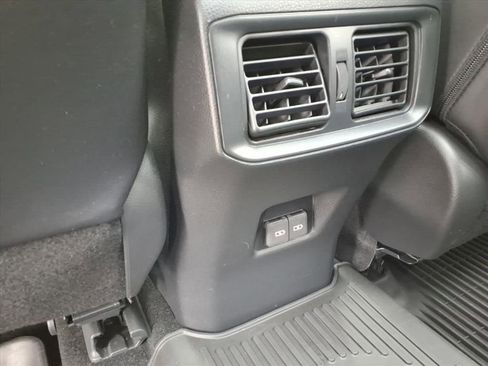 Used 2024 Toyota RAV4 Limited w/ Advanced Technology Package AWD/4WD image 15