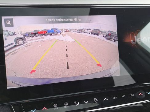 New 2026 Jeep Grand Cherokee L 4WD image 8