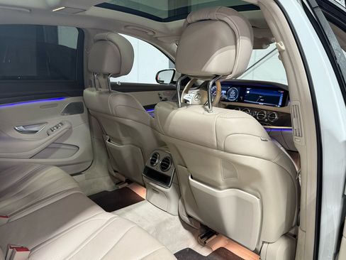 Used 2018 Mercedes-Benz S 450 Sedan w/ AMG Line Exterior image 29