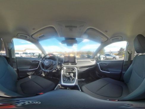 Used 2025 Toyota RAV4 LE image 41