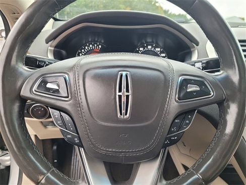 Used 2019 Lincoln MKZ Reserve w/ Reserve Plus Package image 22