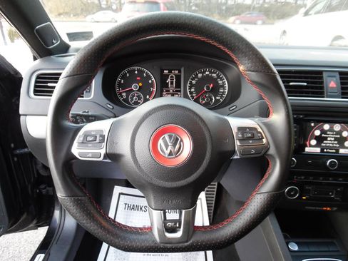 Used 2012 Volkswagen Jetta GLI Autobahn image 12