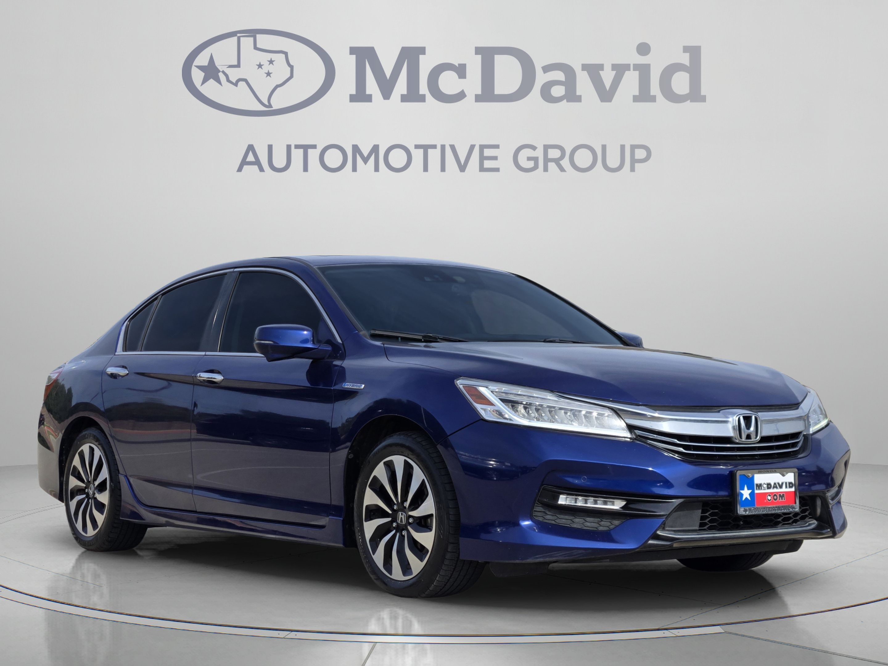 Used 2017 Honda Accord Touring image 7