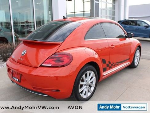Used 2019 Volkswagen Beetle 2.0T SE image 6