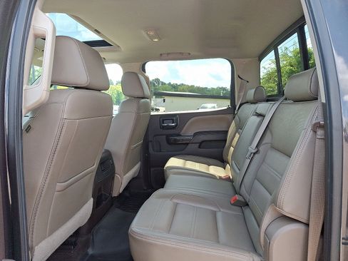 Used 2016 GMC Sierra 2500 Denali w/ Duramax Plus Package image 10