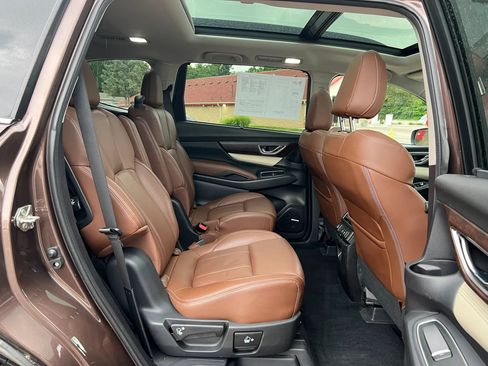 Used 2019 Subaru Ascent Touring AWD/4WD image 25