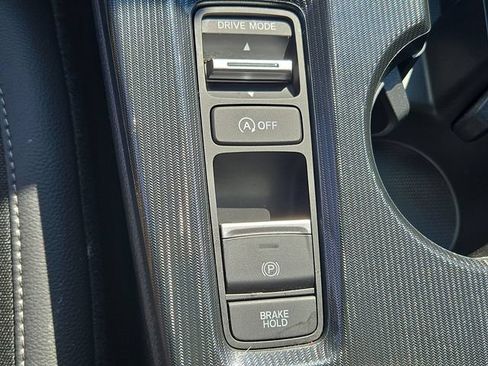 Used 2025 Honda Civic Sport image 25