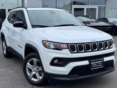 Used 2023 Jeep Compass Latitude w/ Sun and Sound Group