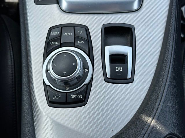 Used 2015 BMW Z4 sDrive35i RWD image 28