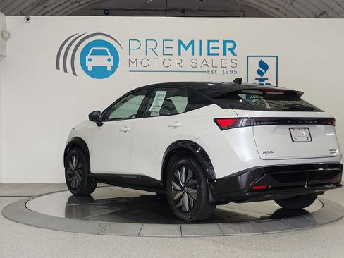Used 2024 Nissan Ariya AWD image 4