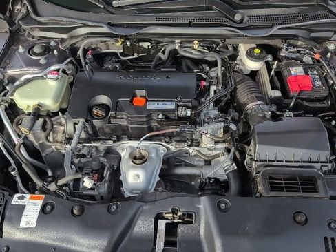 Used 2020 Honda Civic Sport image 21