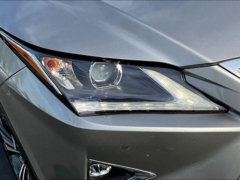 Used 2019 Lexus RX 350 FWD w/ Navigation Package image 31