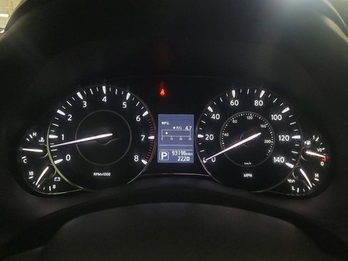 Used 2020 Nissan Armada Platinum w/ Captain's Chairs Package image 23