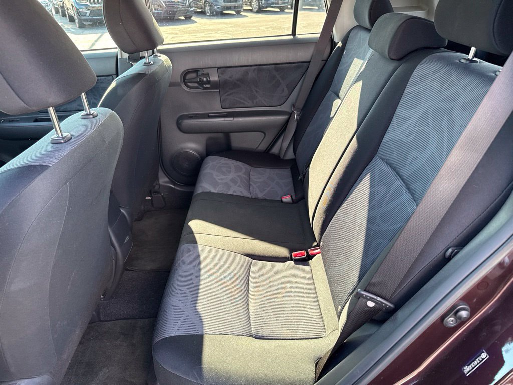 Used 2012 Scion xB FWD image 10