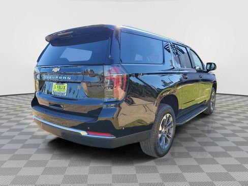 New 2026 Chevrolet Suburban LS image 3