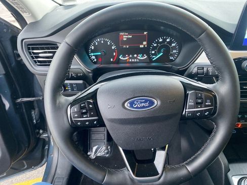 Used 2022 Ford Escape SEL image 10