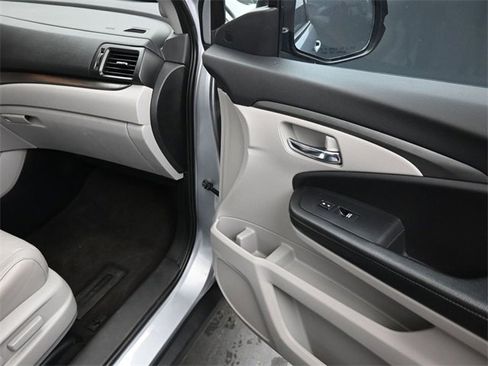 Used 2019 Honda Pilot EX-L image 26