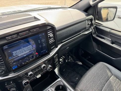 Certified 2021 Ford F150 XLT w/ Equipment Group 302A High image 23