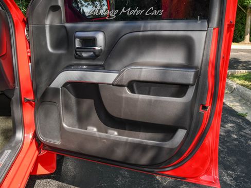 Used 2017 Chevrolet Silverado 1500 LT w/ All Star Edition AWD/4WD image 29