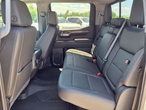 New 2026 Chevrolet Silverado 1500 LT Trail Boss w/ LT Trail Boss Premium Package AWD/4WD image 17