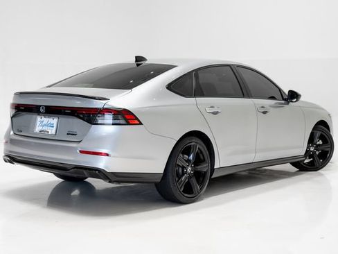 Used 2024 Honda Accord Sport image 33