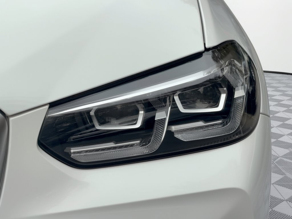 Used 2024 BMW X3 xDrive30i w/ Premium Package AWD/4WD image 12
