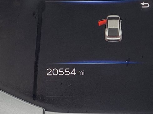 Certified 2025 Toyota Prius LE image 33