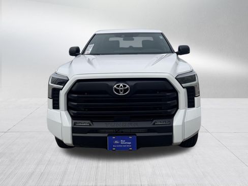 Used 2025 Toyota Tundra SR5 w/ SR5 Premium Package AWD/4WD image 2