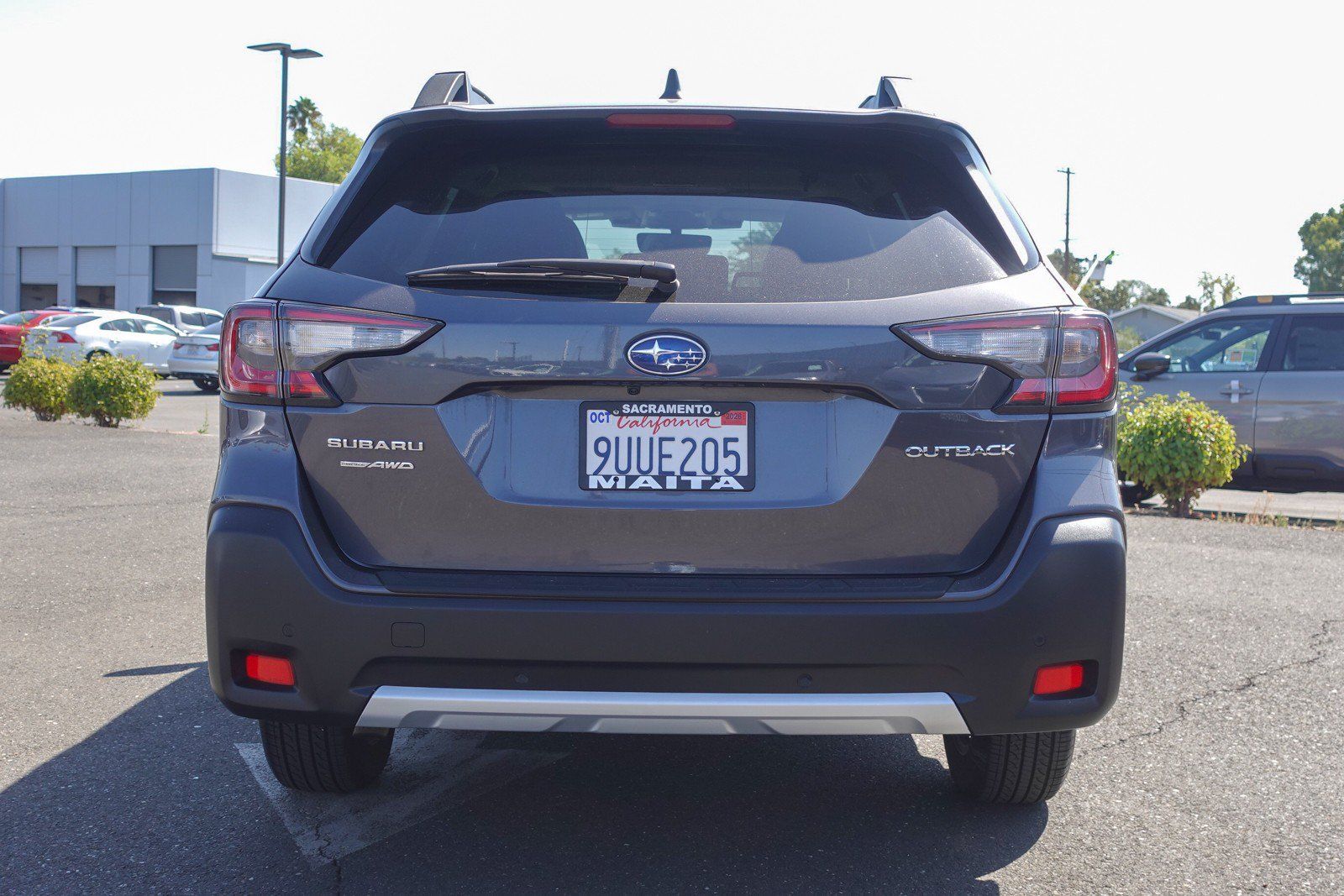 Certified 2025 Subaru Outback Limited AWD/4WD image 6