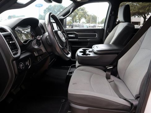 Used 2024 RAM 2500 Big Horn image 22