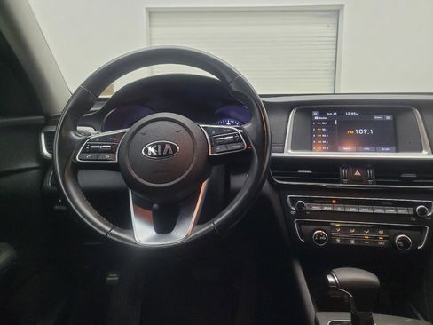 Used 2020 Kia Optima S FWD image 22