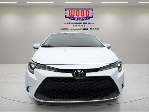 Used 2021 Toyota Corolla LE FWD image 8