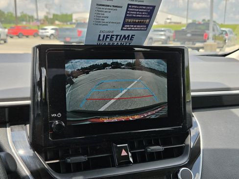 Used 2026 Toyota Corolla LE FWD image 19