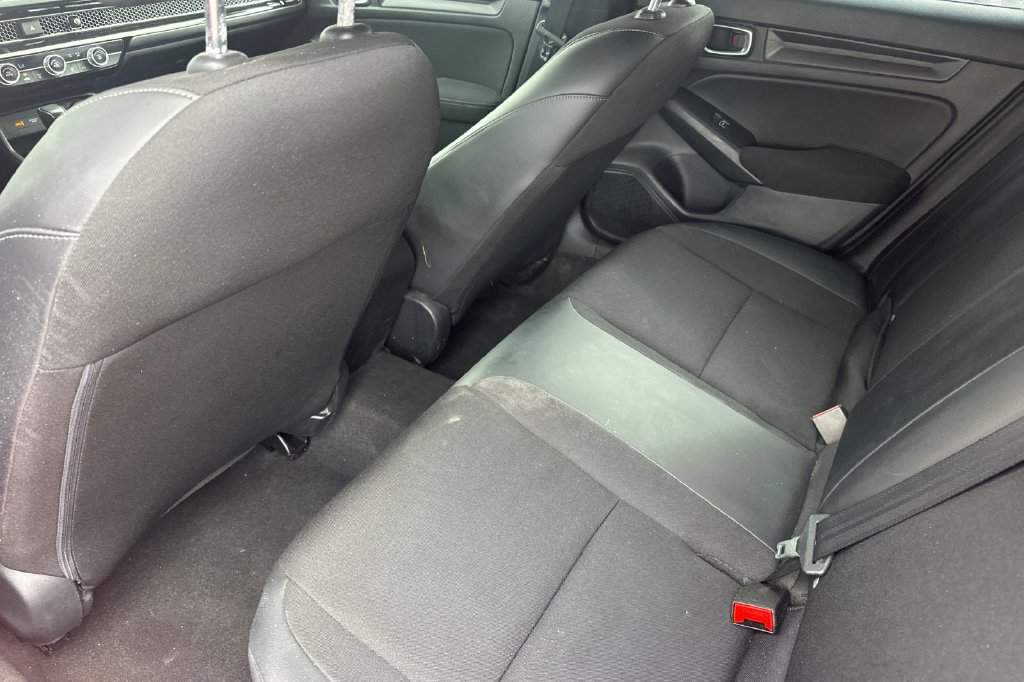 Used 2023 Honda Civic Sport image 14