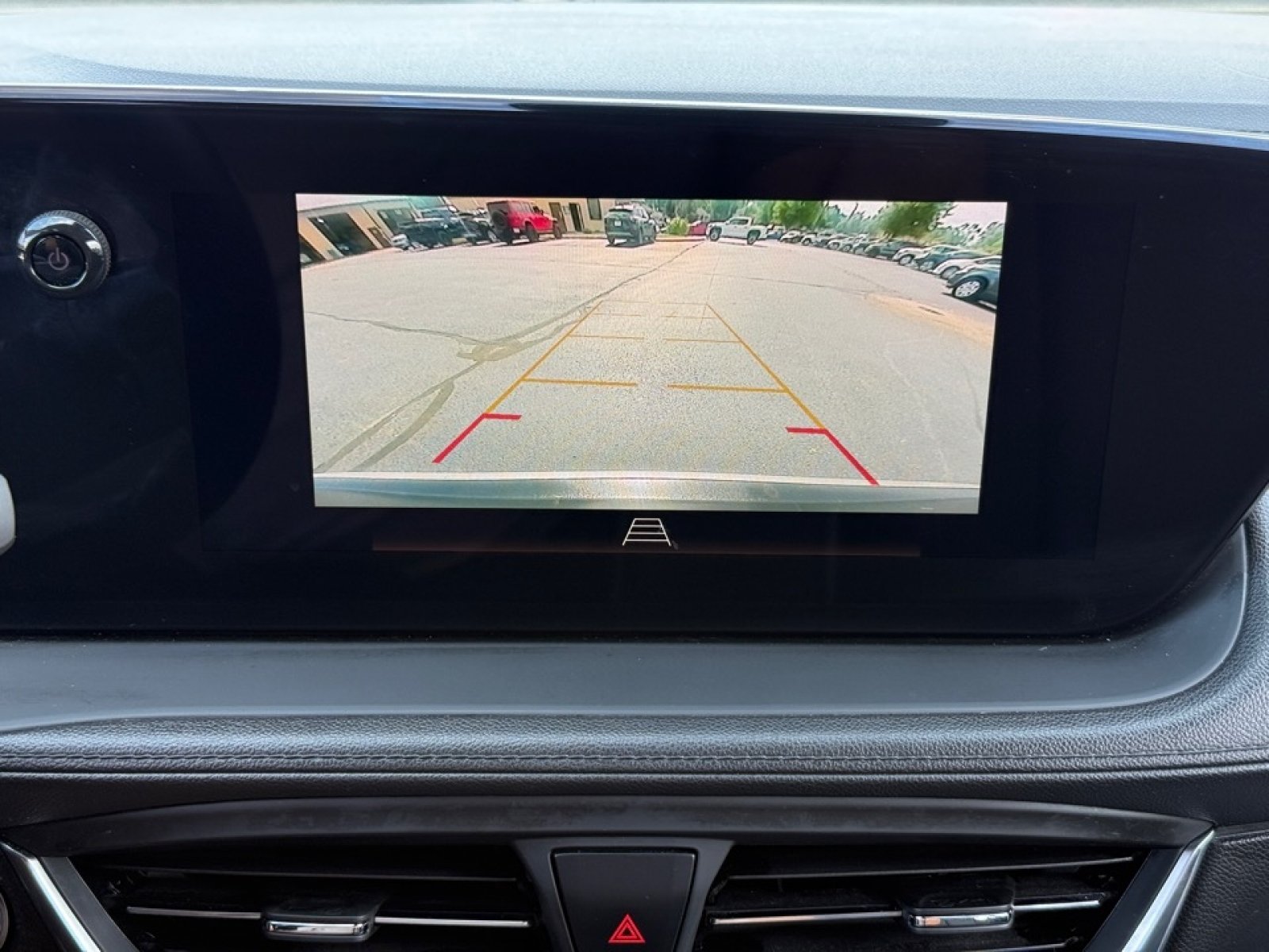 Used 2024 Buick Encore GX Preferred FWD image 13