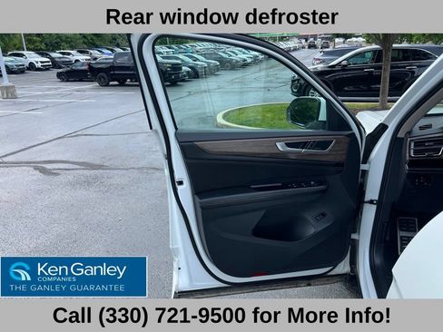Used 2024 Volkswagen Atlas SEL Premium R-Line AWD/4WD image 25