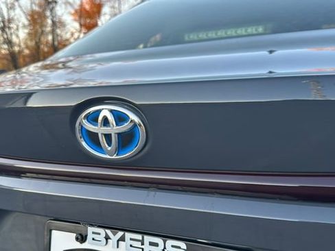 Used 2024 Toyota Corolla LE image 34