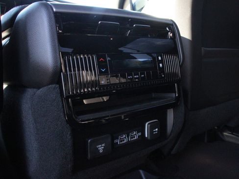 New 2026 Jeep Grand Wagoneer L Limited image 26