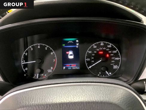 Used 2023 Toyota Corolla SE w/ SE Premium Package image 26