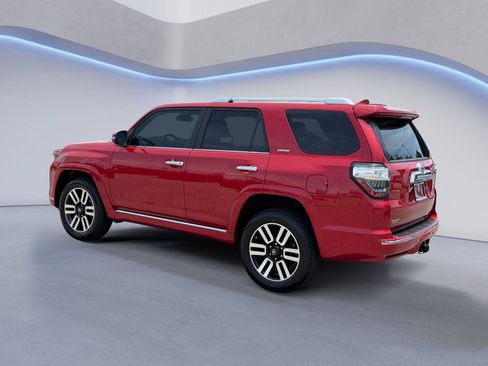 Used 2023 Toyota 4Runner Limited AWD/4WD image 7
