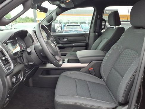 New 2026 RAM 1500 Express AWD/4WD image 14