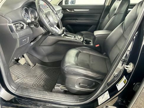 Used 2019 MAZDA CX-5 Touring image 9