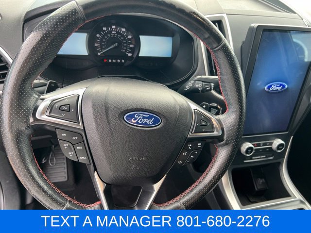 Used 2023 Ford Edge ST-Line w/ Class II Trailer Tow Package AWD/4WD image 17