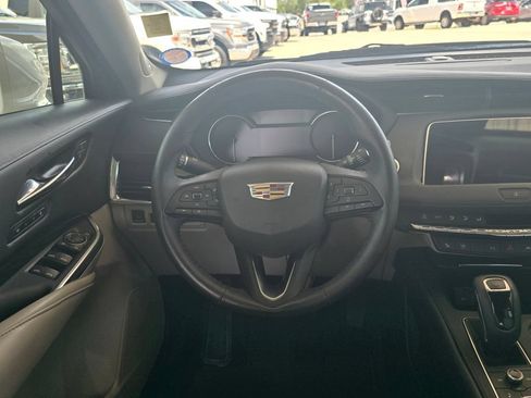 Used 2019 Cadillac XT4 Premium Luxury FWD image 49