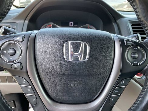 Used 2017 Honda Pilot EX-L image 16