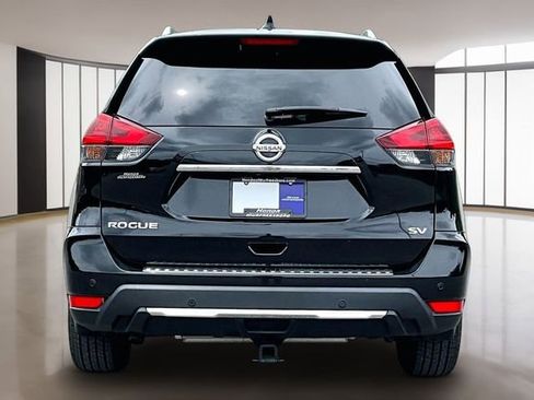 Used 2020 Nissan Rogue SV w/ Sun & Sound Touring Package FWD image 5